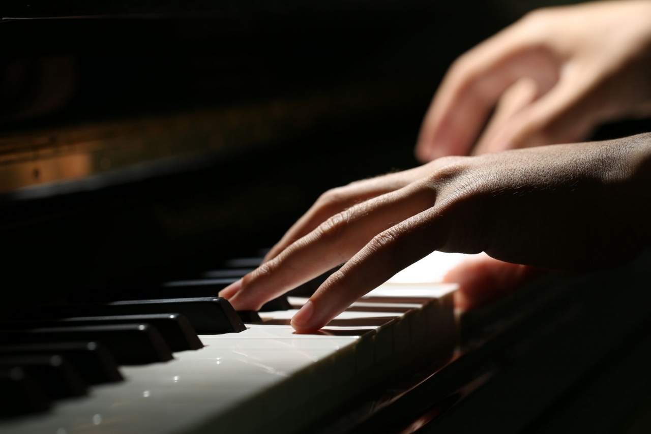 El éxito del nuevo single de Abel Jazz, Los héroes de verdad