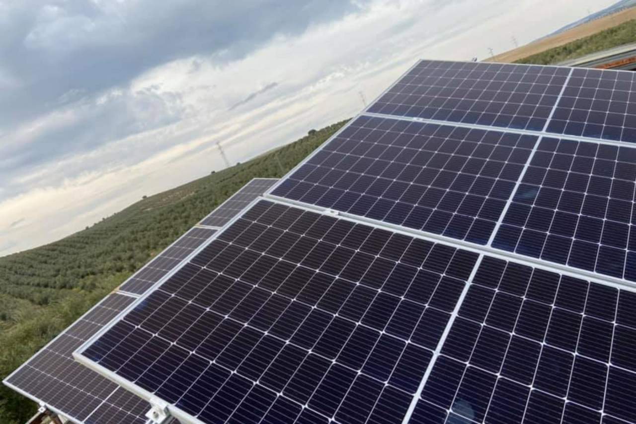 AGRUPACIONES & SOLUCIONES SOLARES: Instalación de placas fotovoltaicas. La revolución de la energía solar fotovoltaica