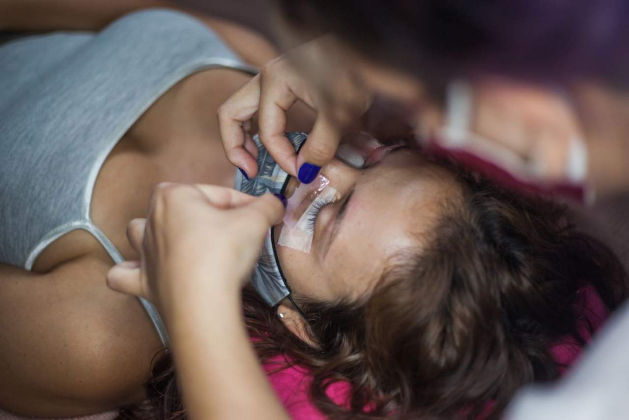 Lash Bomb: El lifting de pestañas de La Boutique de la Belleza que es tendencia