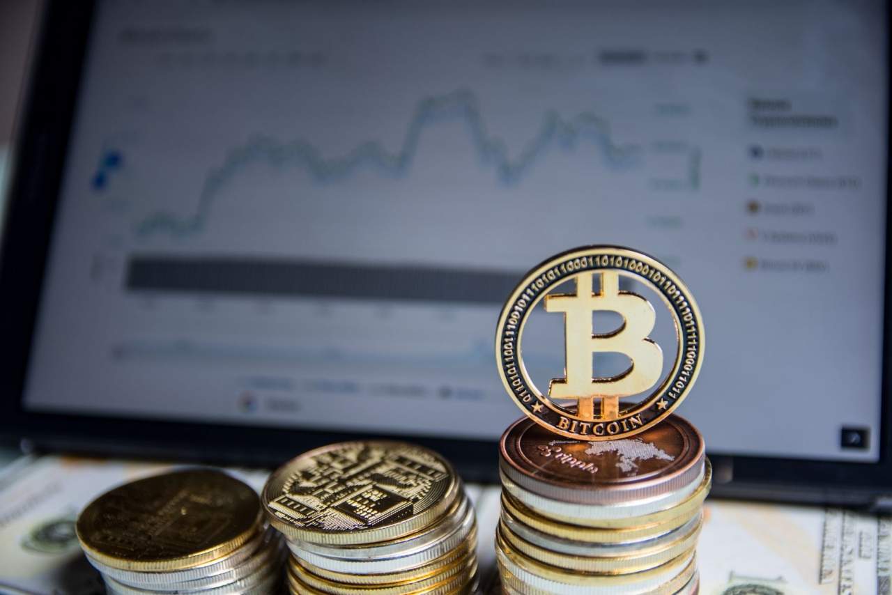 Fanny Solano es la abogada experta en identidad digital, criptoactivos e inteligencia artificial