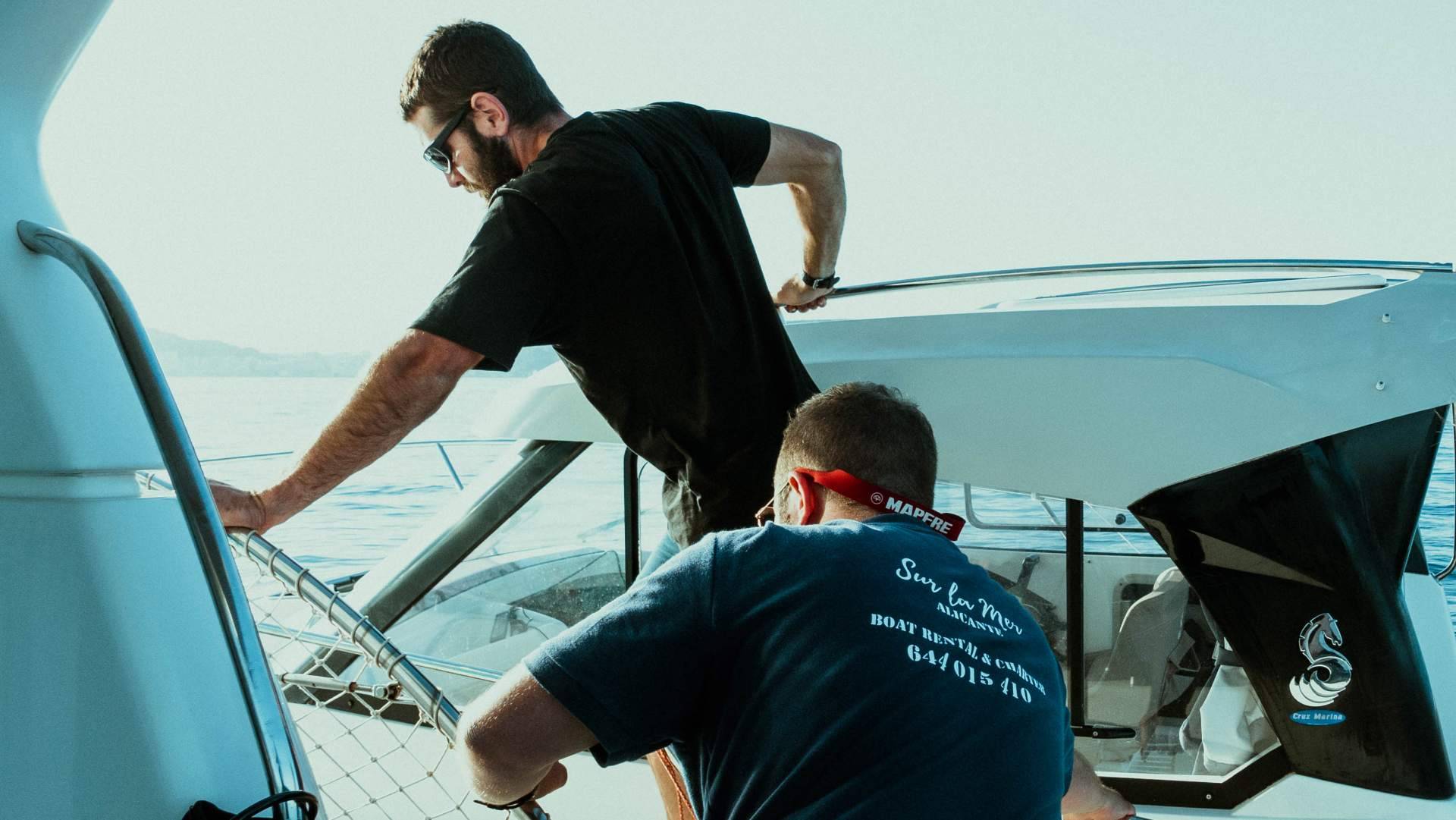 Sur La Mer explica cuándo es el mejor momento para alquilar barcos en Alicante