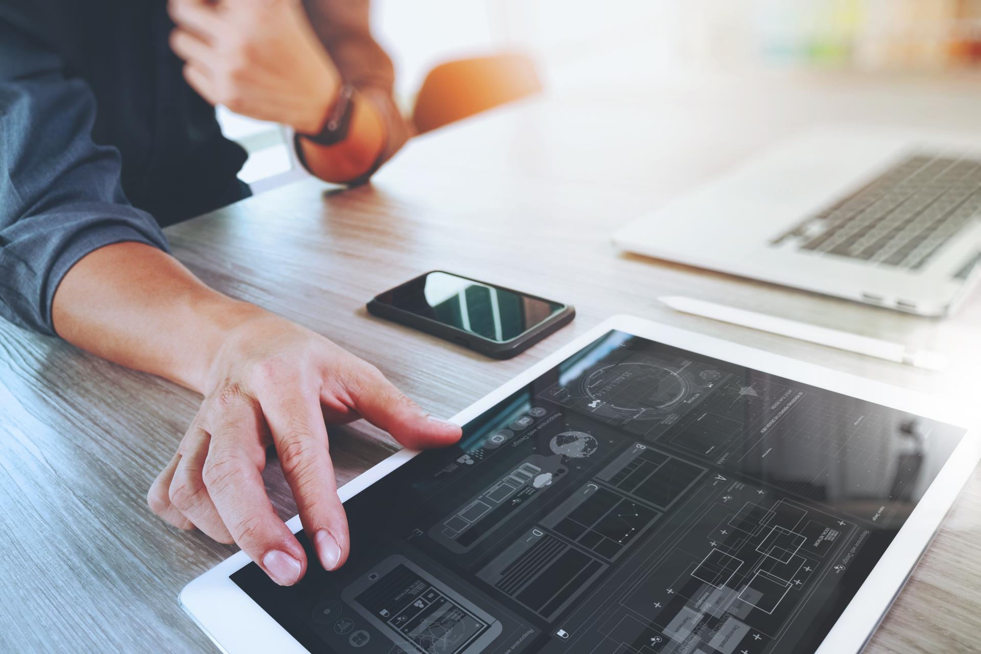 Potenciar la visibilidad de las empresas es posible gracias al consultor SEO Francis Romero
