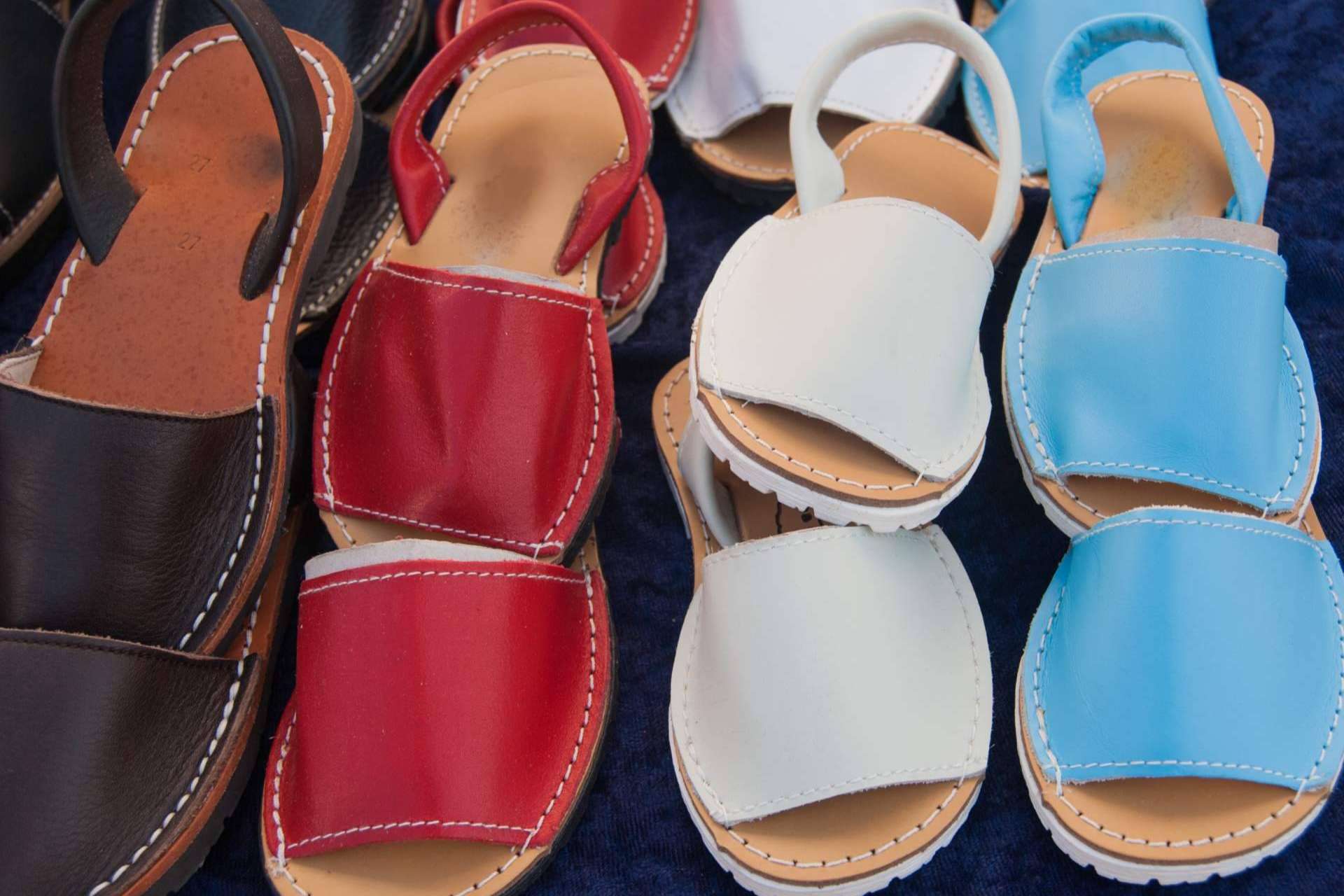 Markaroli presenta las menorquinas zapatos, la tendencia de cada verano