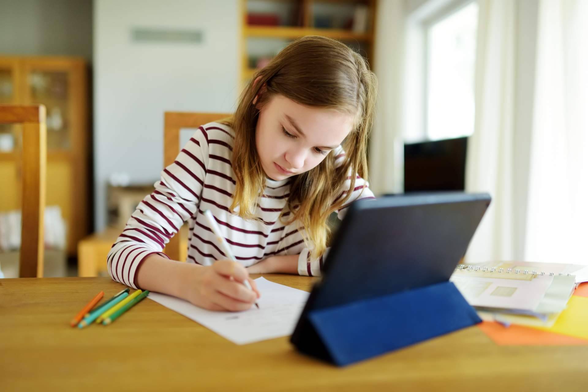 Los consejos de Área 44 Servicios Educativos para acabar con la mala letra