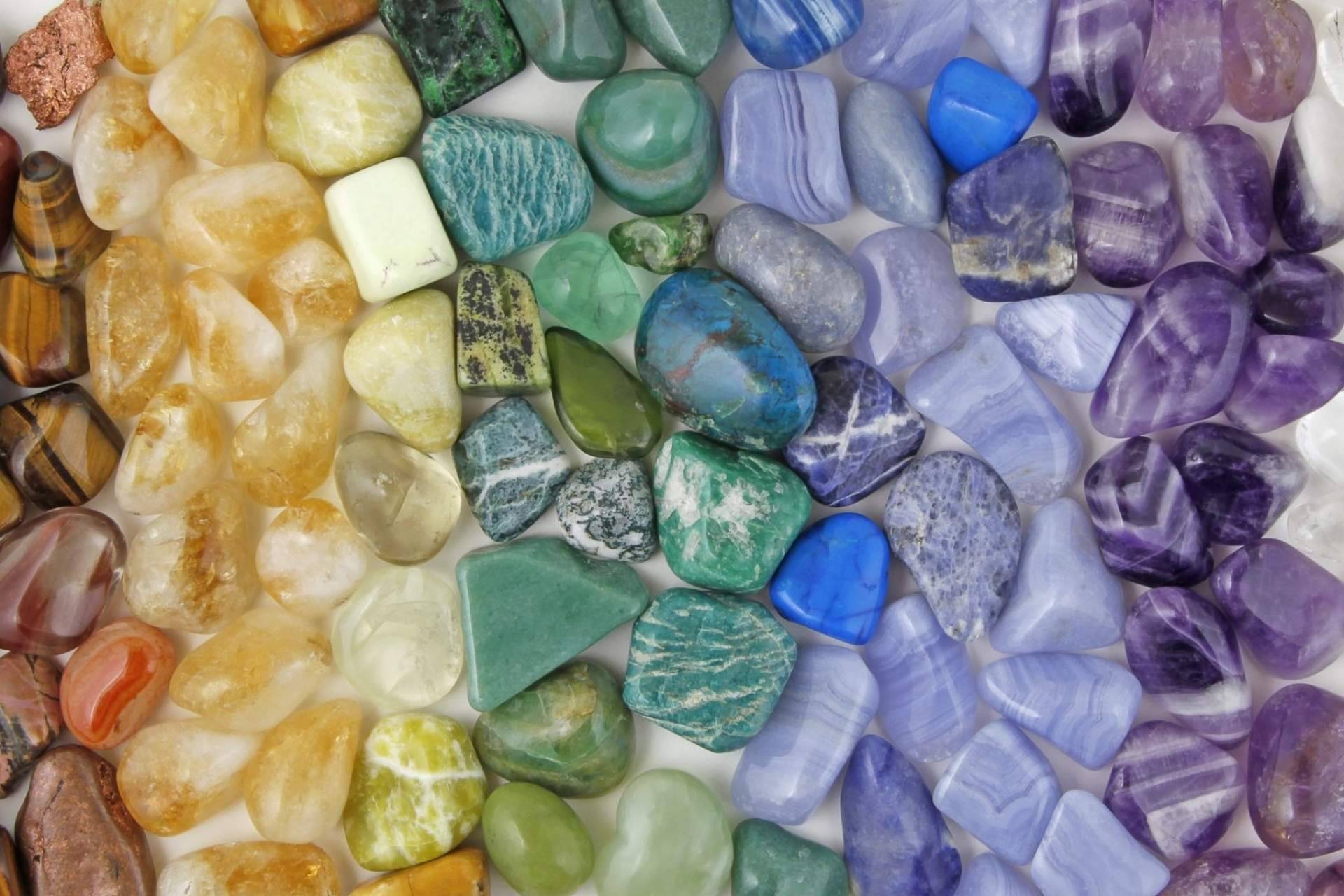 Las piedras chakras ayudan a potenciar el bienestar: Gemas Canarias