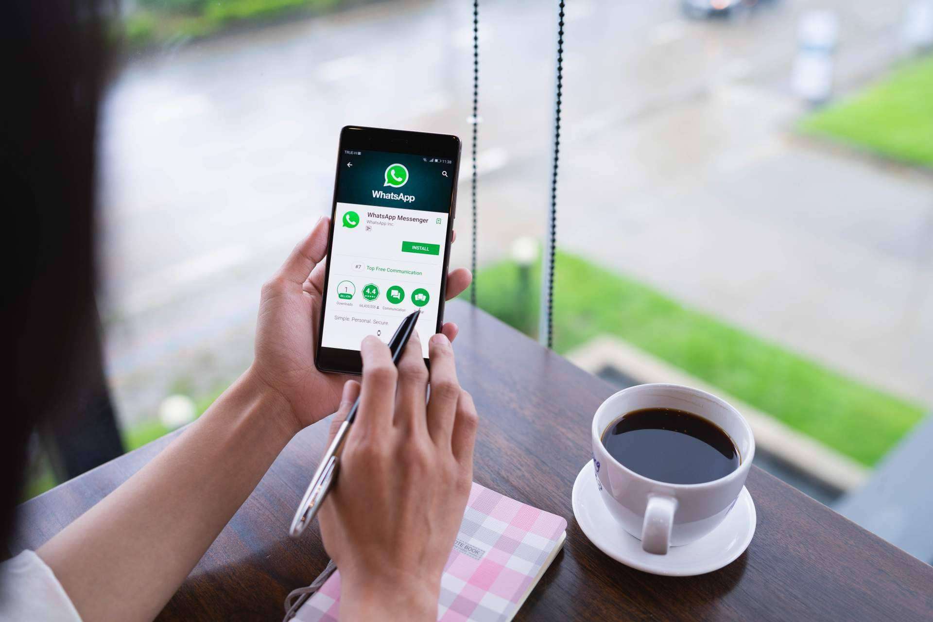 ¿Por qué Whatsapp Business es la mejor opción para las empresas? según Roberto Valverde
