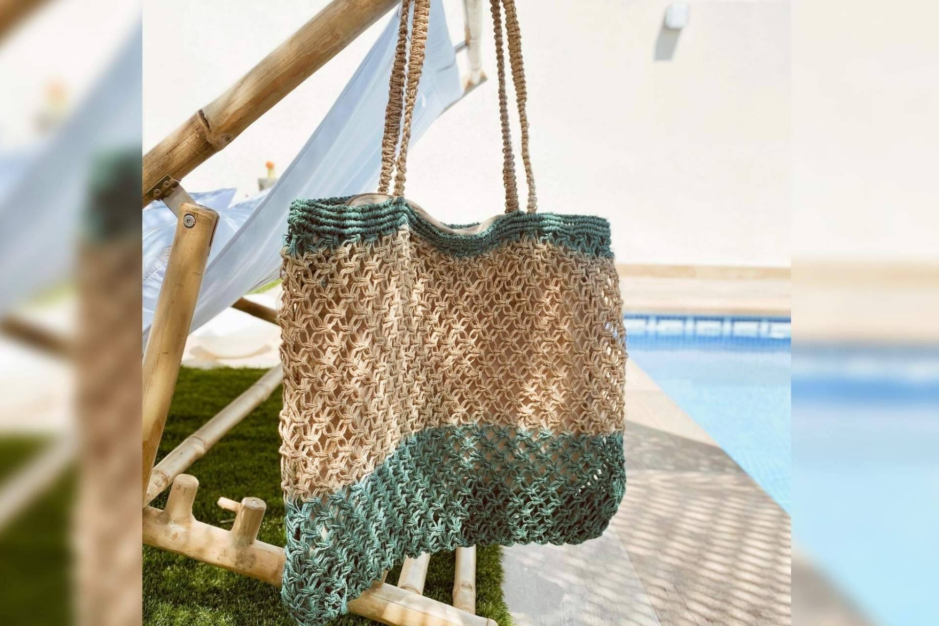 ¿Cuál será la tendencia de este verano? Los bolsos naturales de la firma Lola Amara