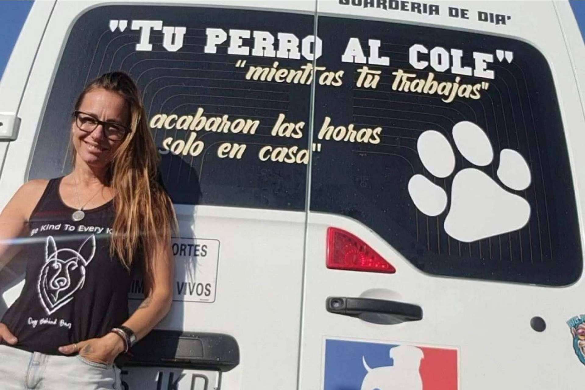 PERROBUENO: las ventajas de que las mascotas estén como en casa, libres y sin jaulas