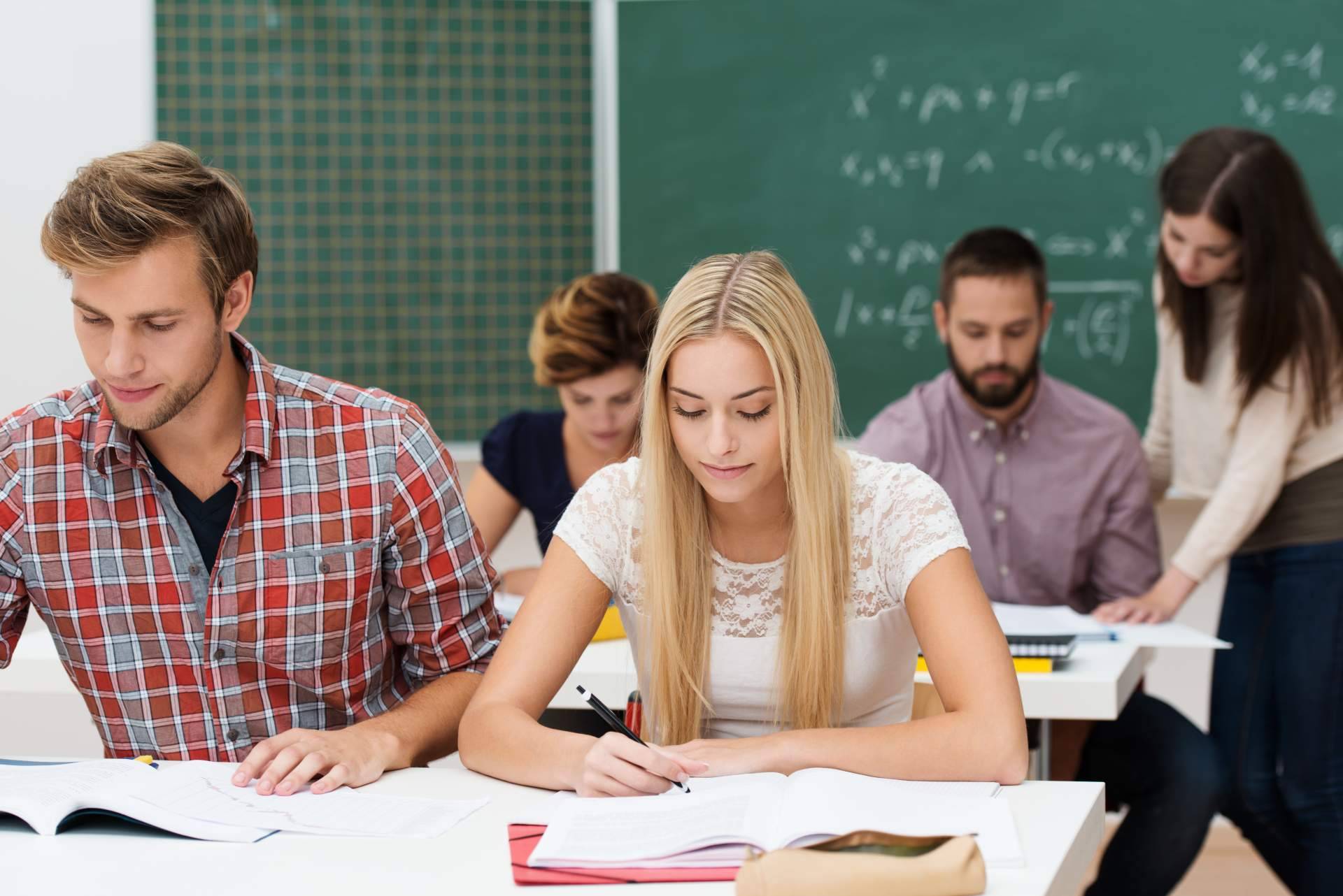 ¿Cómo aprobar las oposiciones para la administración del estado? Academia Iris