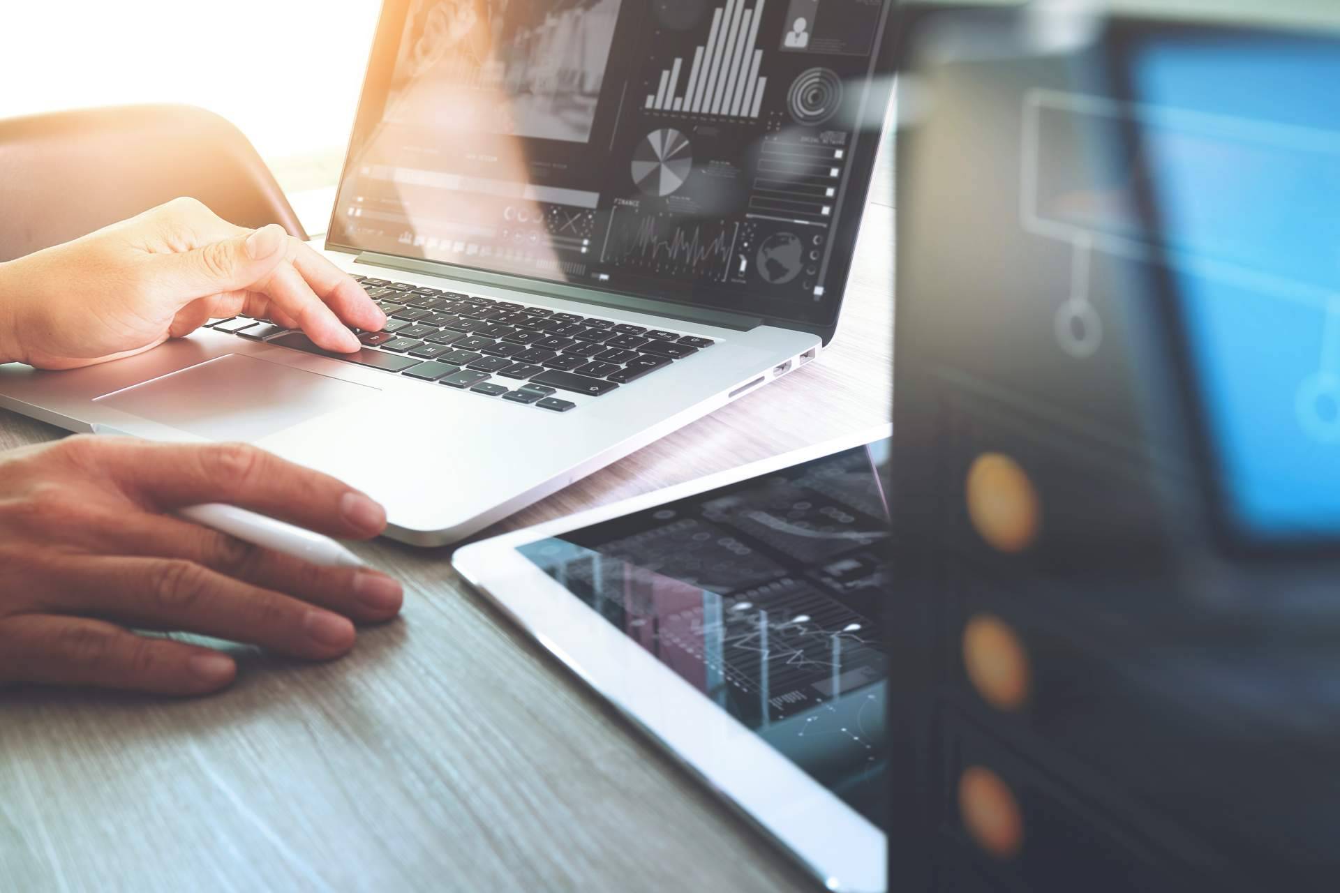 GoInfoPro, la miniweb automatizada y gestionada en 30 idiomas para organizaciones de todo el mundo
