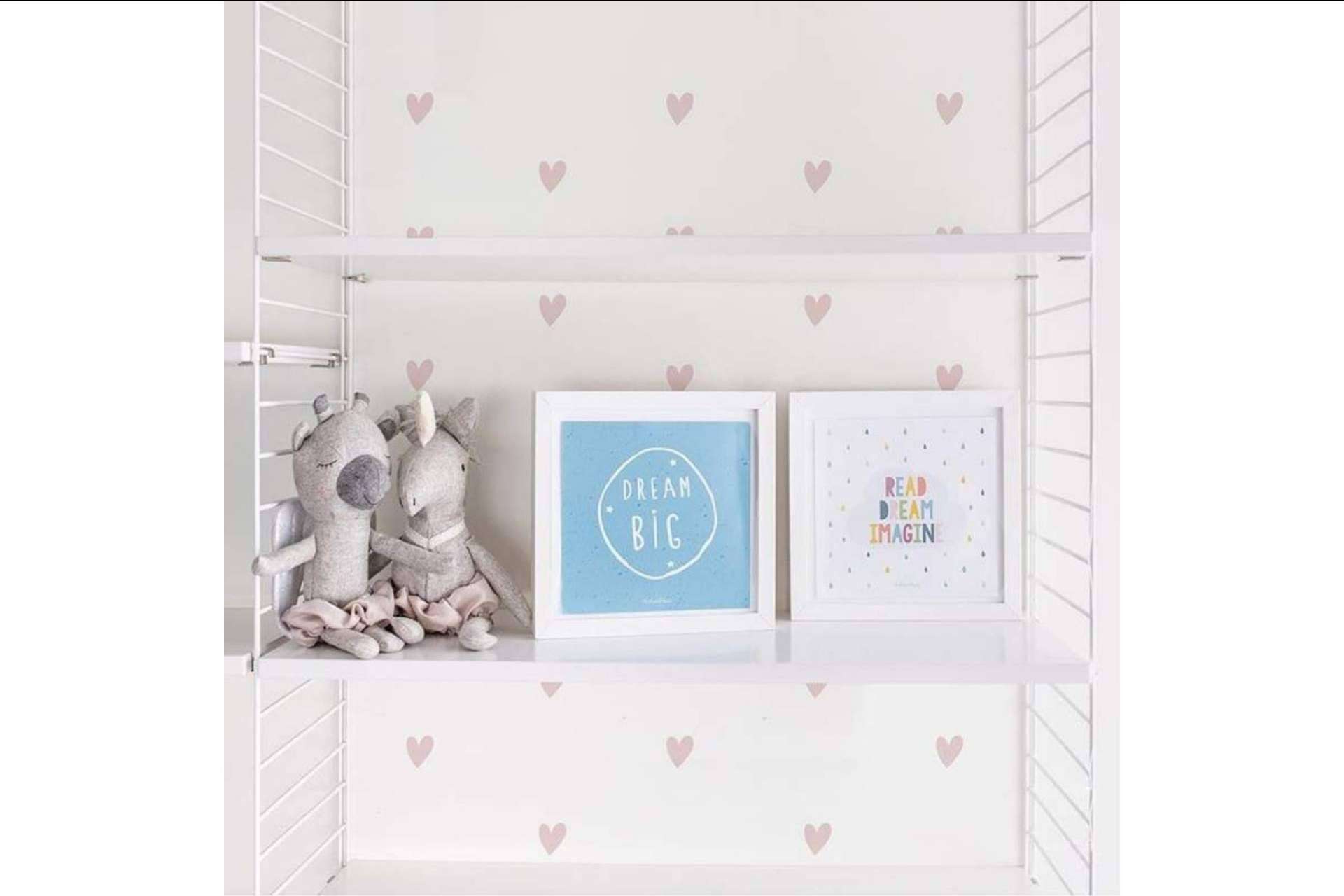 Personalizar los espacios con los vinilos decorativos de pared de Nicolasito