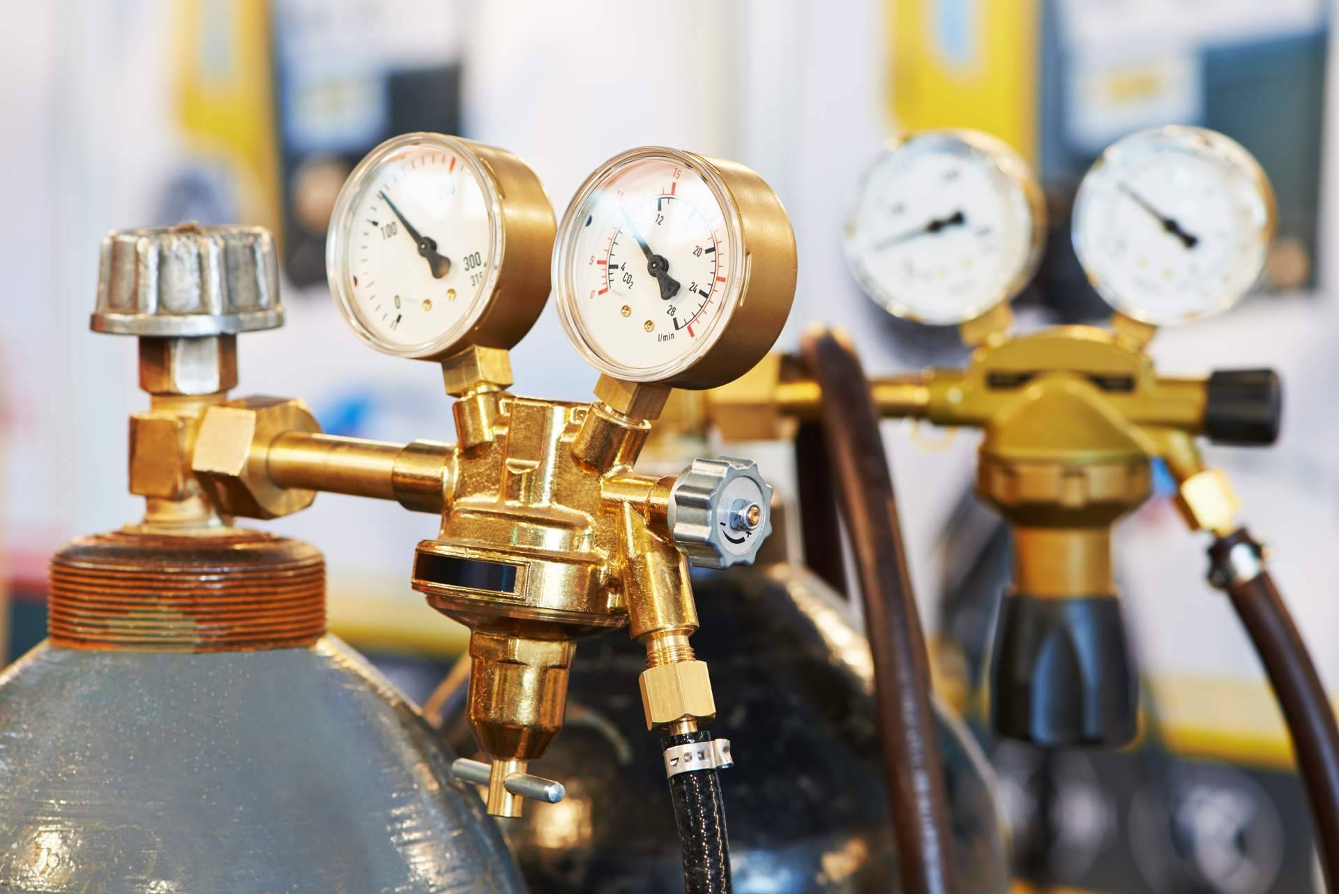 El material de soldadura de Bidasogaz incluye la Botella de Argón Puro y la Mezcla Argón Co2