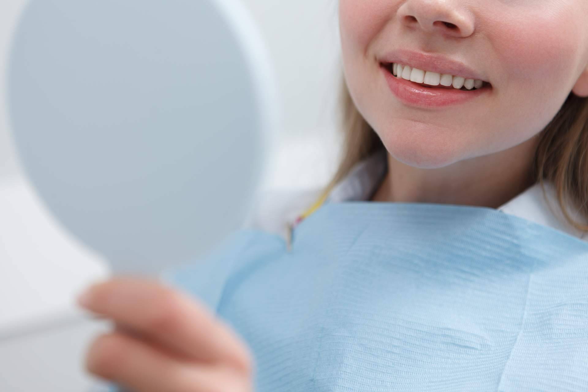 Clínica Sonrisas utiliza la tecnología del Plasma Rico en Factores de Crecimiento para garantizar una recuperación rápida y una ortodoncia efectiva