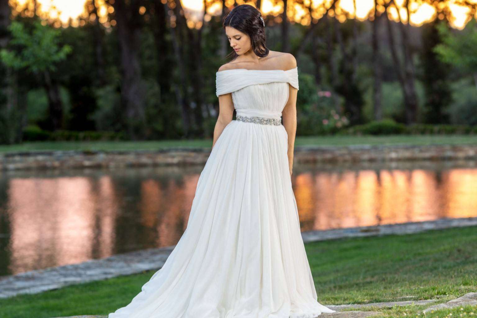 El vestido de novia original exclusivo en la boutique Sujhalúa
