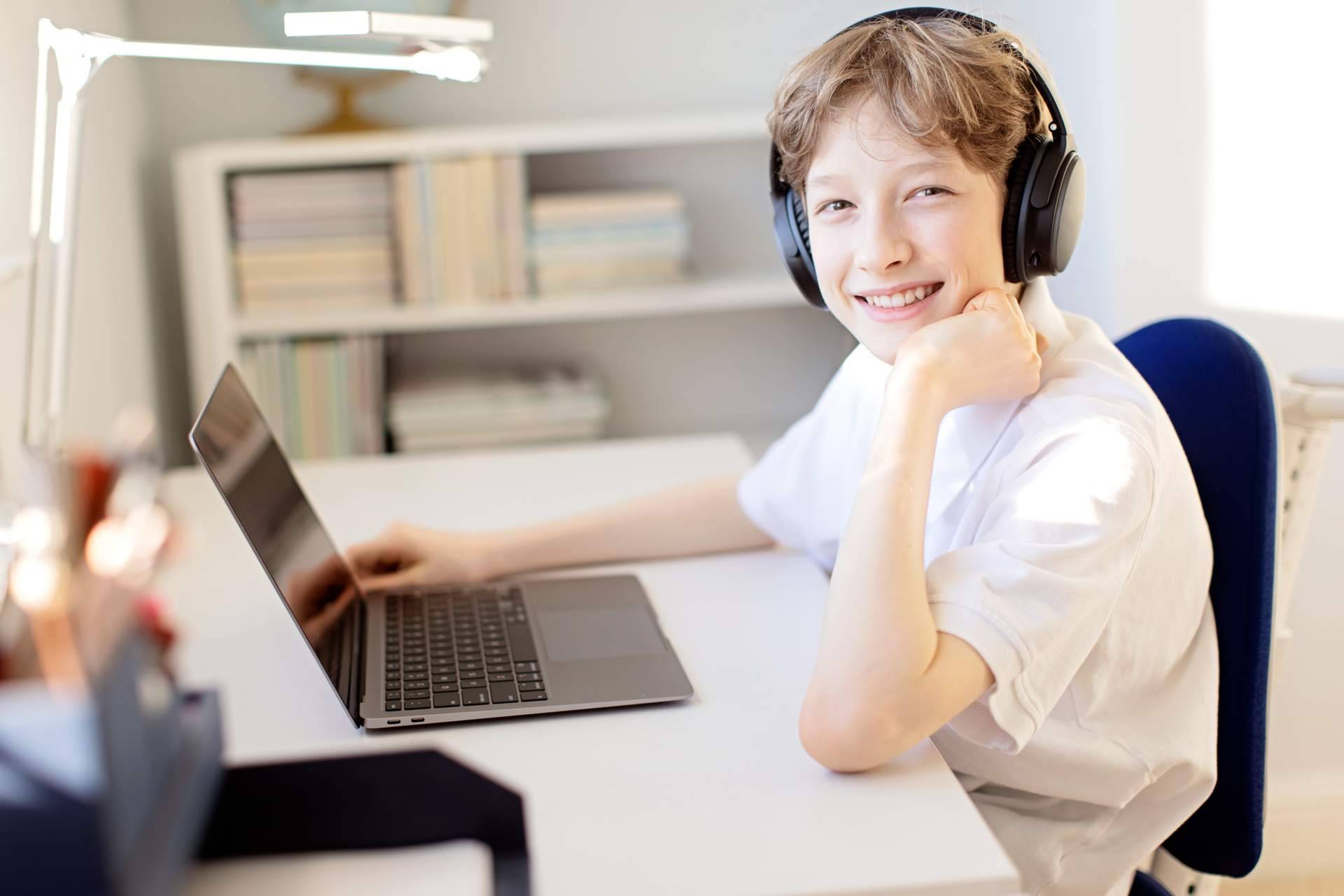 Code2brain es la empresa especializada en la programación para niños