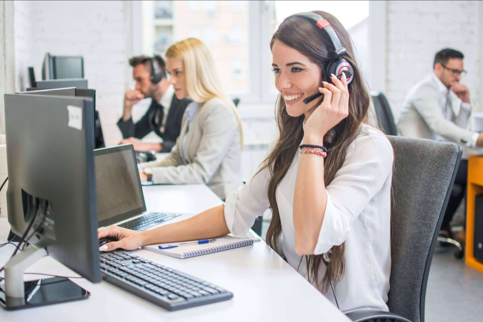 Sosmatic acentúa la necesidad de poner voz a los clientes en el soporte técnico Help Desk L1 y L2, atención al cliente y servicios BPO