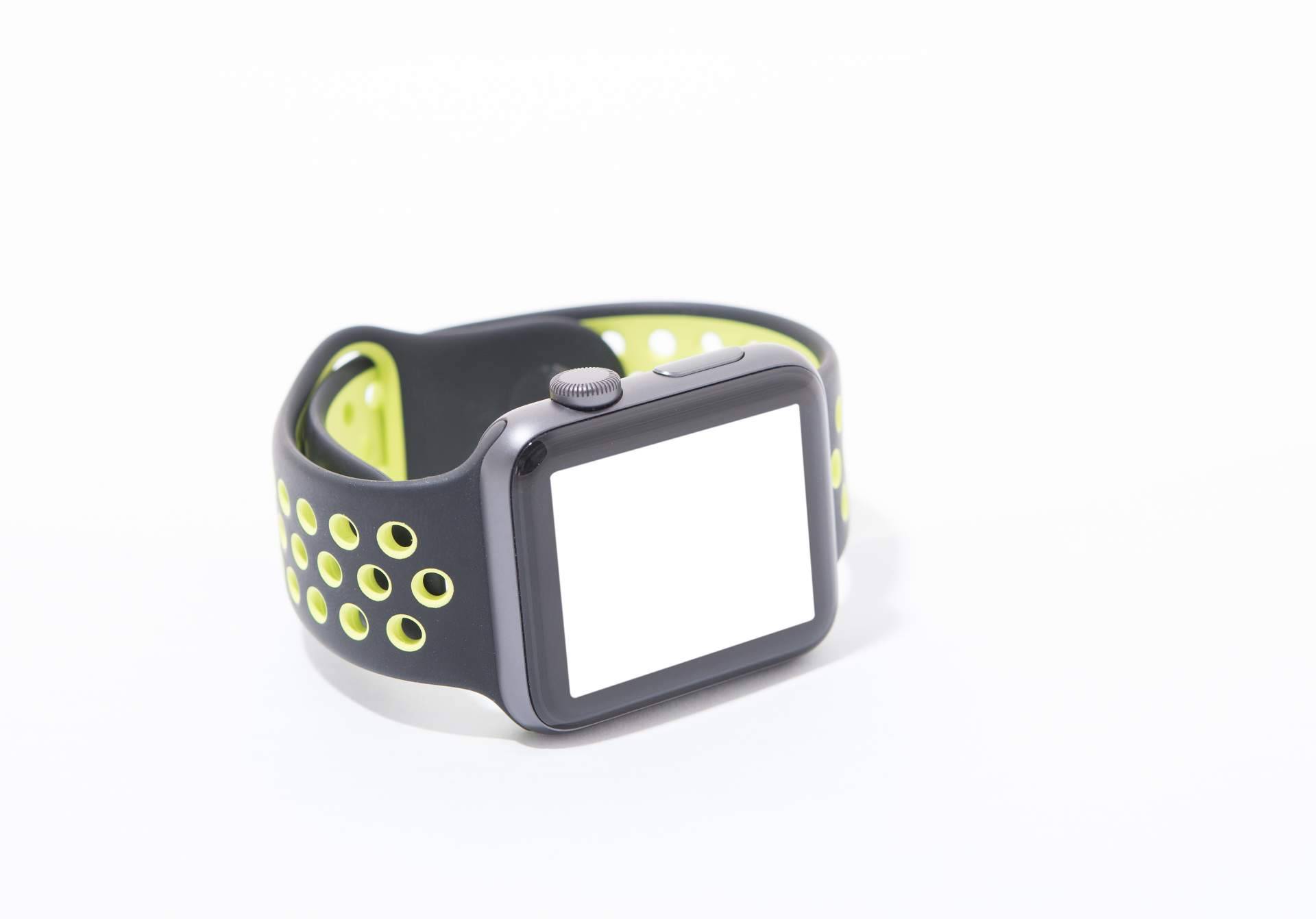 Apple Watch presta servicios de reparación con repuestos originales a un precio asequible