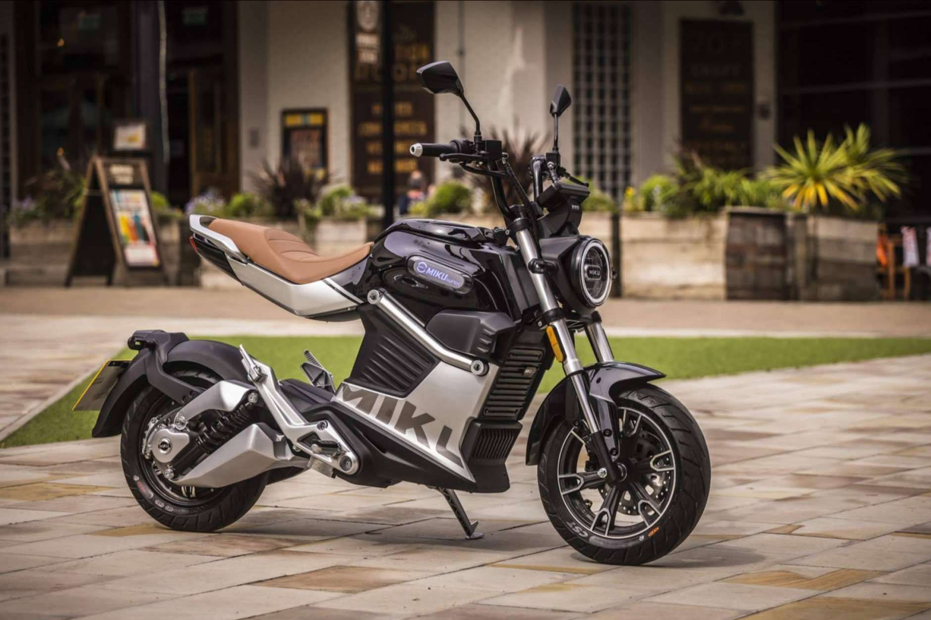 SUNRA, motos eléctricas a precios bastante económicos