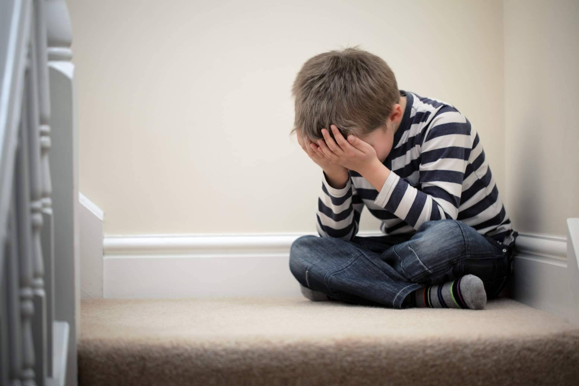 De qué manera afectan las experiencias infantiles en la vida, según el Instituto Psicológico Cláritas