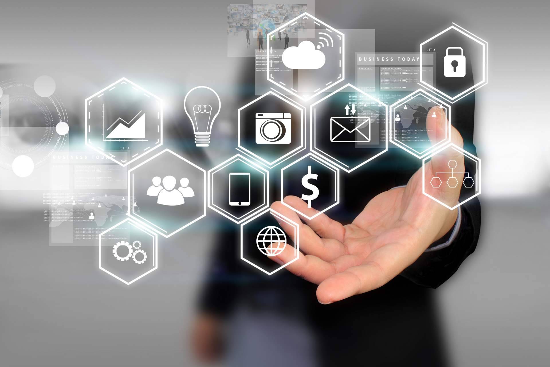 Los beneficios de invertir en Facebook Ads y Google Ads