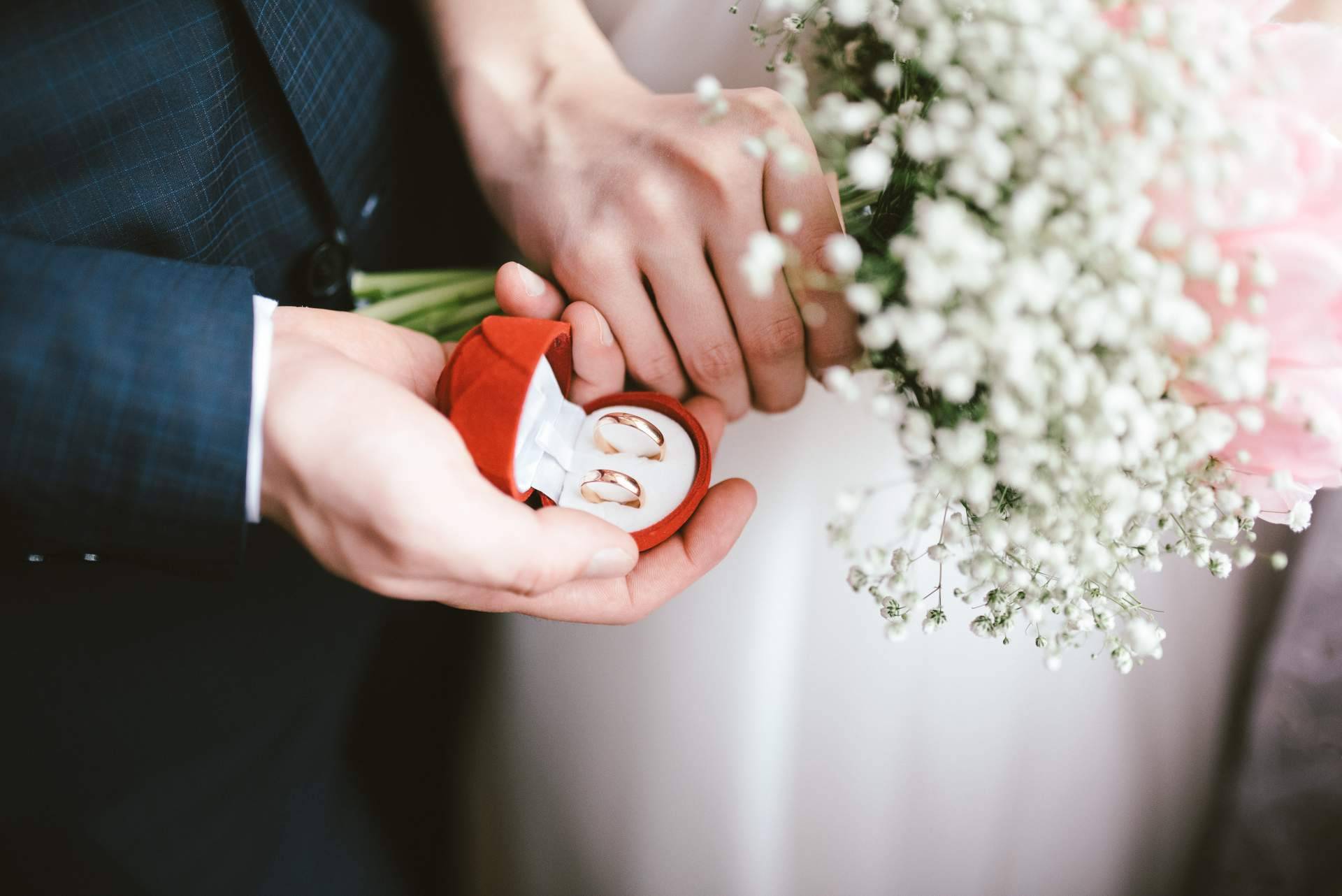 Detalles Armonía dispone de múltiples complementos de boda para hacer de un día especial un día único
