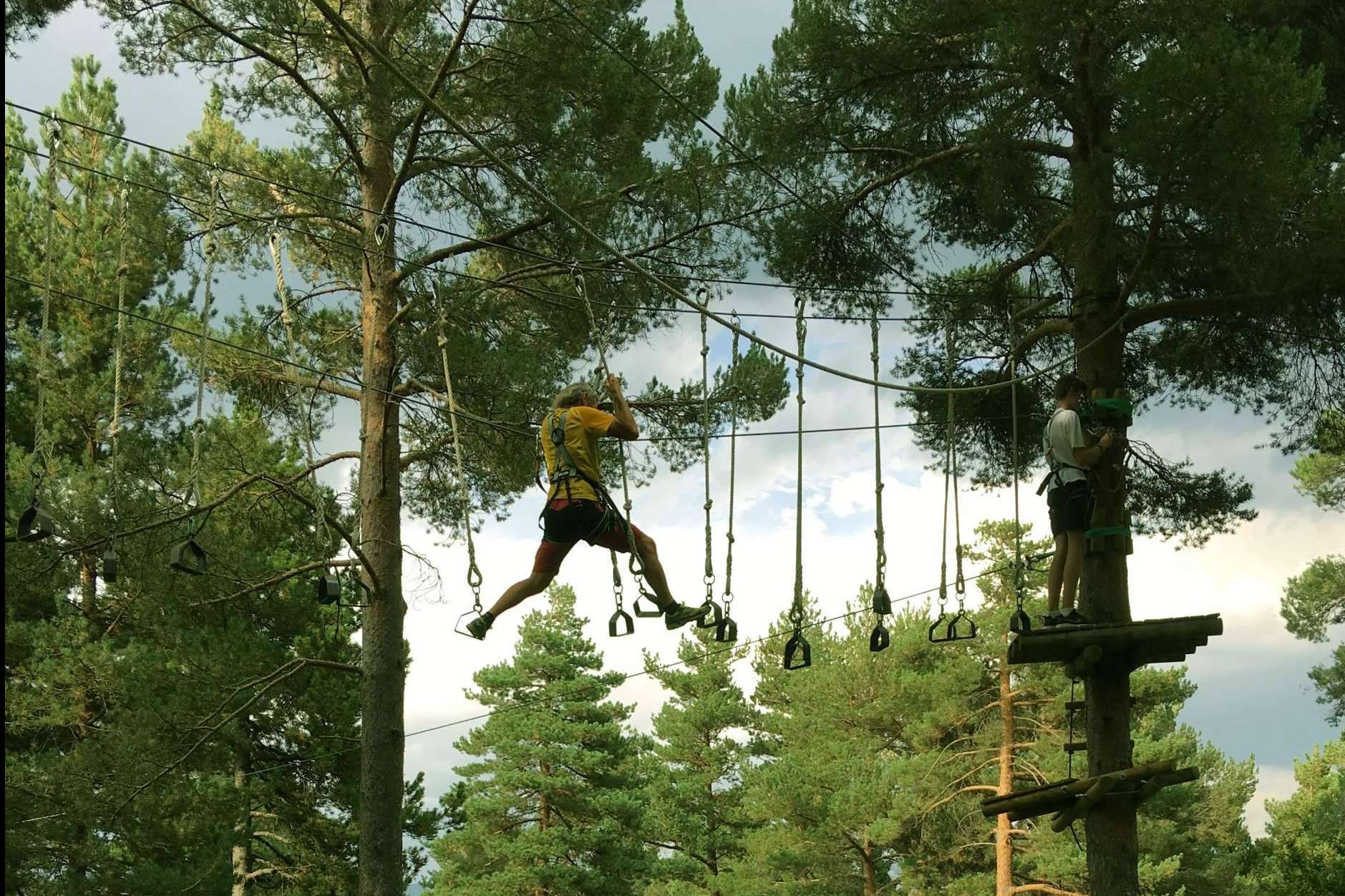 Realizar escapadas a la naturaleza para recargar las pilas con el Camping Pedraforca