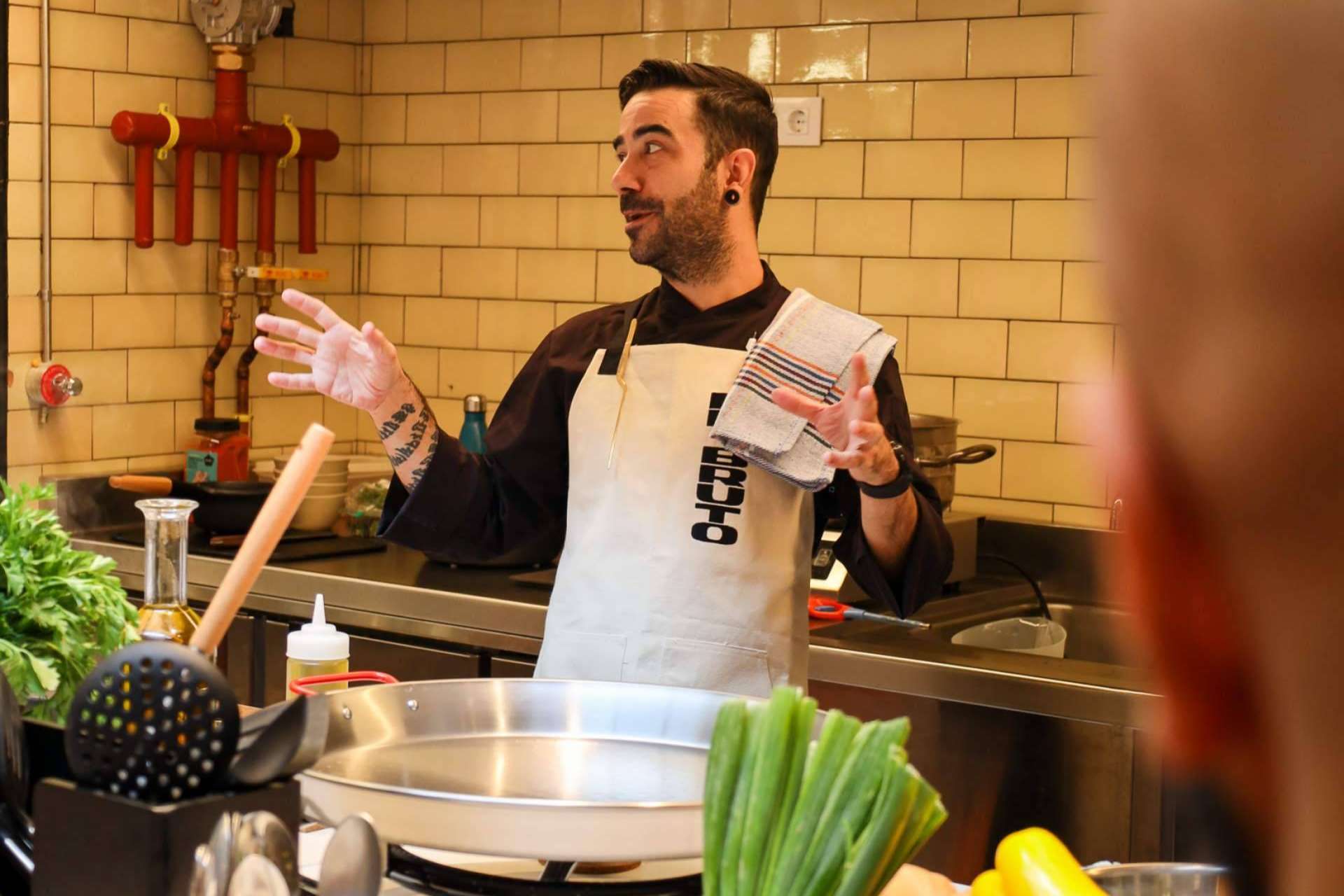 Saborear en Madrid la kombucha natural ya es posible, gracias a En Bruto