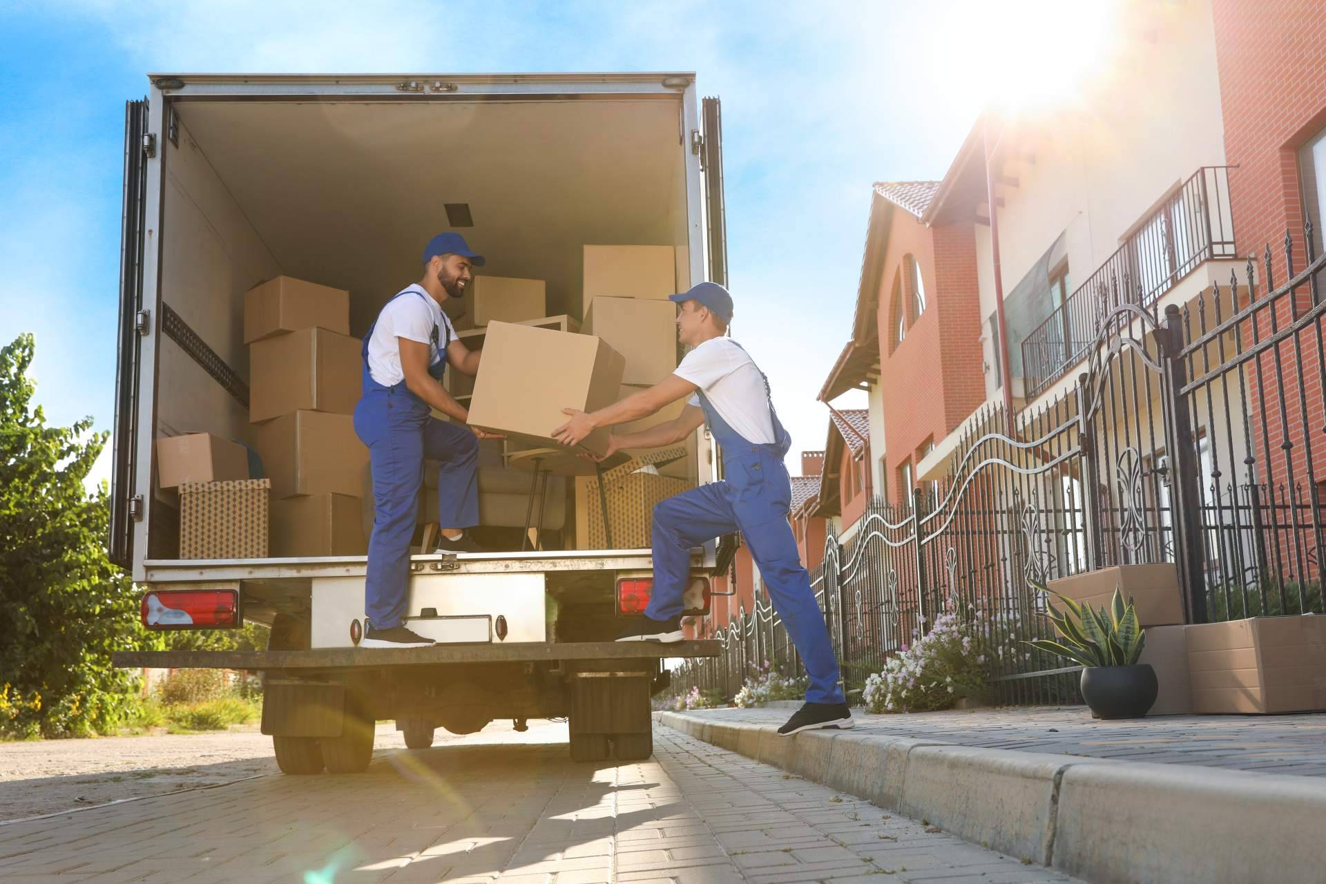 La empresa Hedyla permite recudir costes y tiempo a través de su software de logística para e-commerce