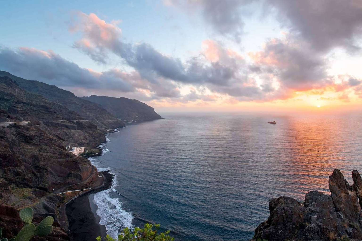 Descubrir Anaga en una excursión privada de la mano de  Gloma Travel