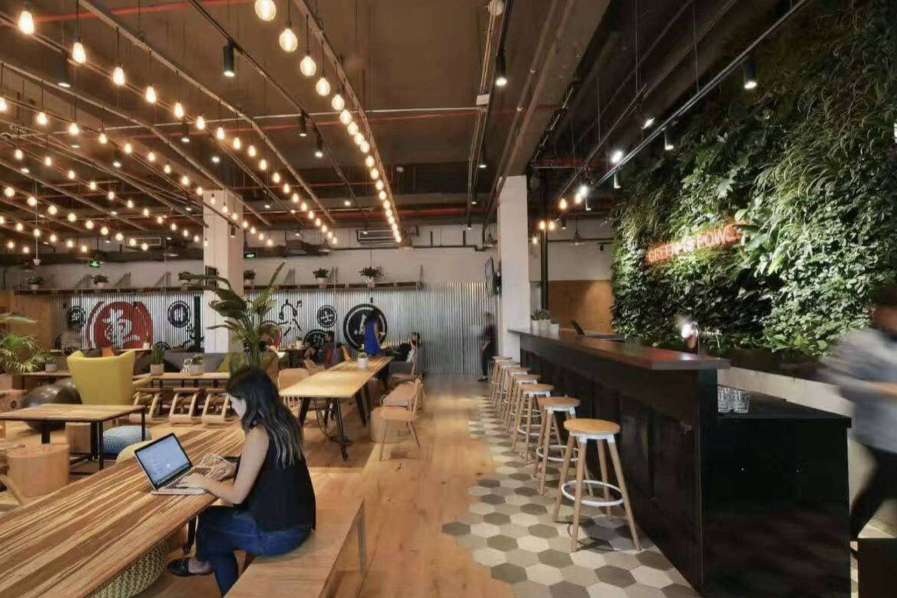 DXMID cuenta con expertos en diseño de interiores para oficinas utilizando la metodología Agile Office