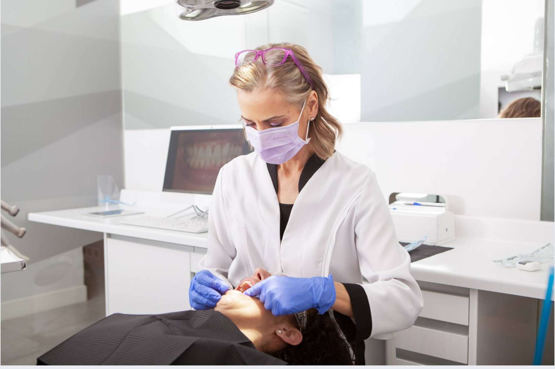 La técnica Invisalign en la clínica dental CRISTINA VIYUELA + CO lleva ya más de 2.000 casos de éxito