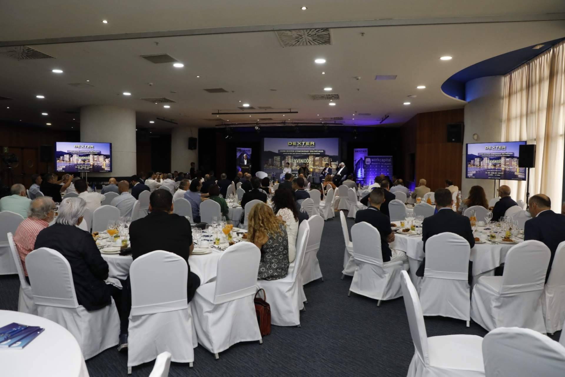 200 empresarios en Benidorm en el 'FORO DEXTER - Comunidad Valenciana'