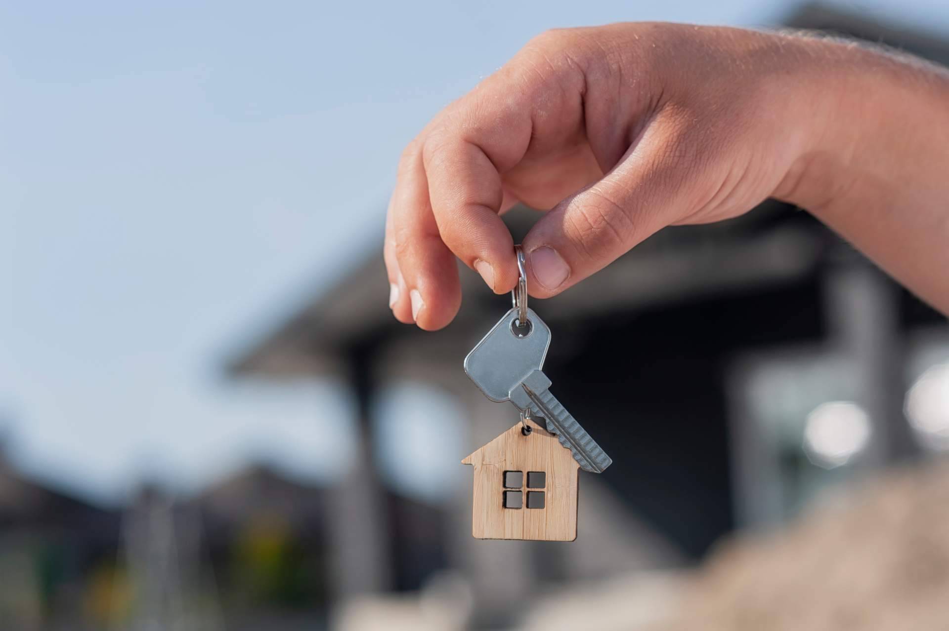 ¿Cuáles son las ventajas de comprar un inmueble en 2023 según Grupo Best?