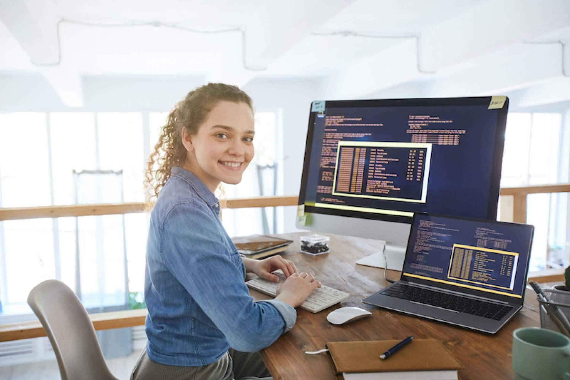 Desarrollo de Aplicaciones Multiplataforma, con EEP iGroup