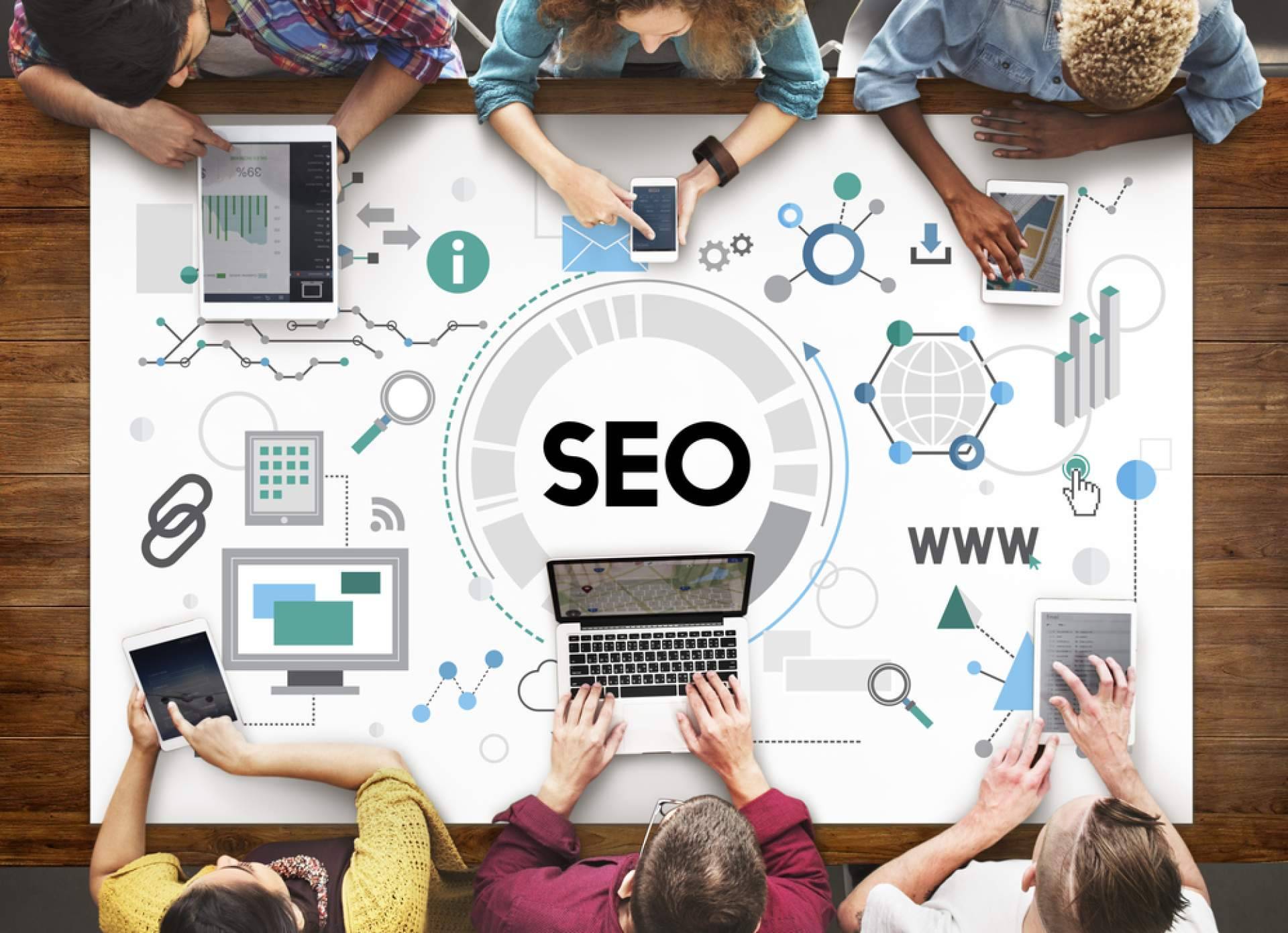 ¿Por qué optar por los servicios de SEO que ofrece Queenpc?