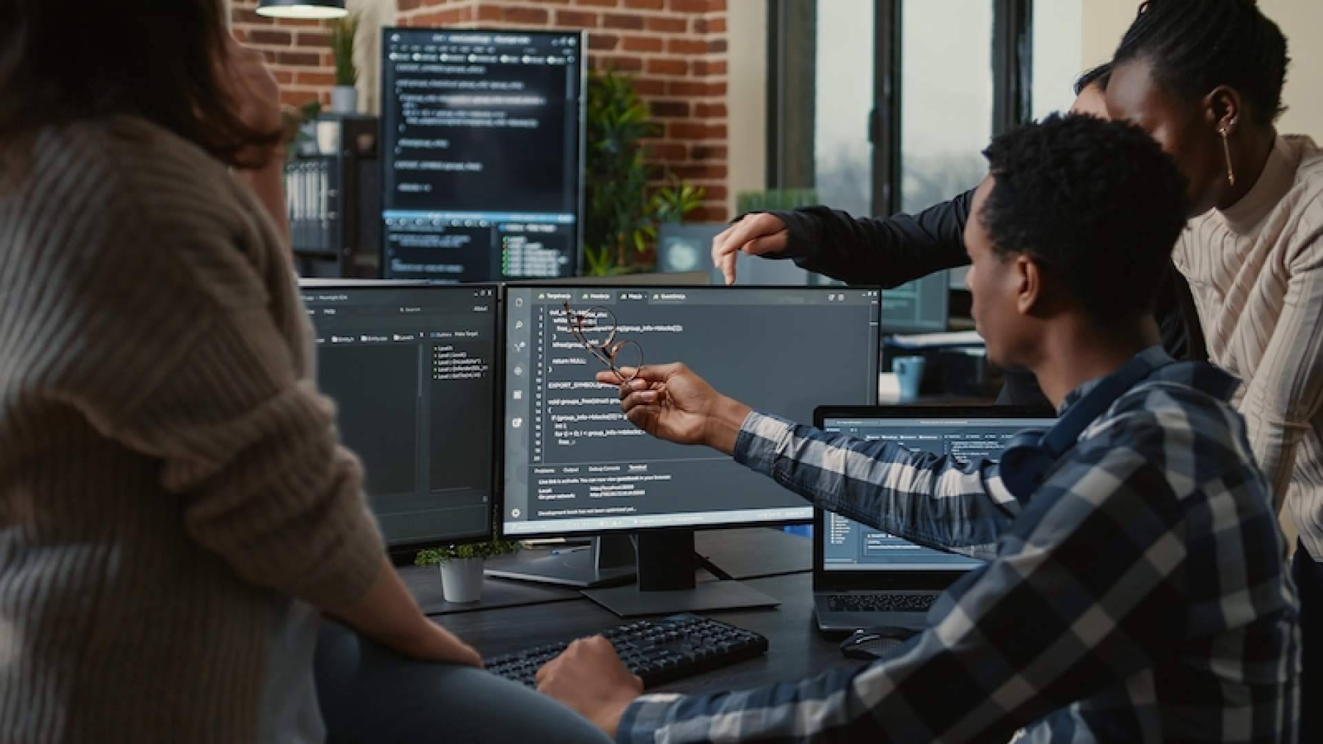 Desarrollo software y programación profesional, con la empresa The Cloud Group
