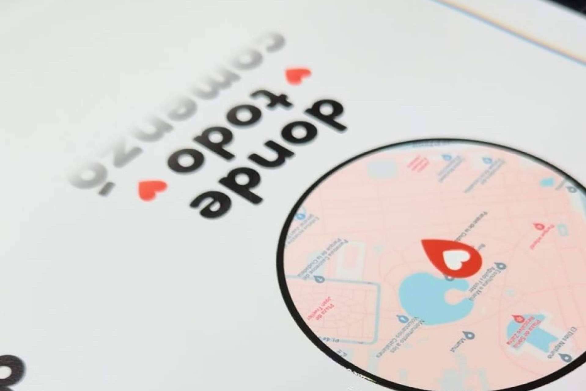 ¿Qué sistema utilizar para diseñar regalos promocionales originales? DTF UV stickers y pegatinas por metros