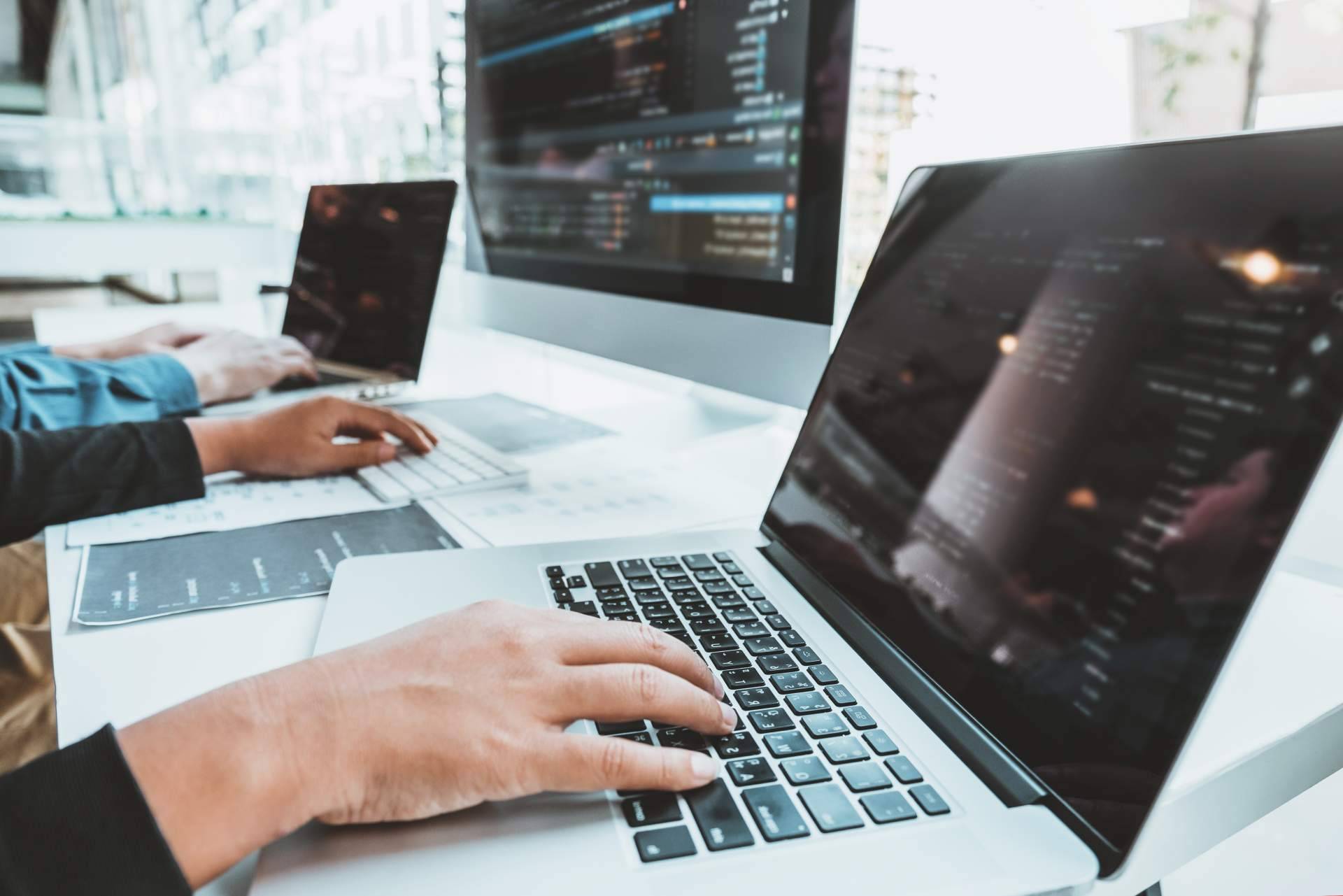 SKUDONET, una consultora de prestigio compuesta por desarrolladores, investigadores y arquitectos TI