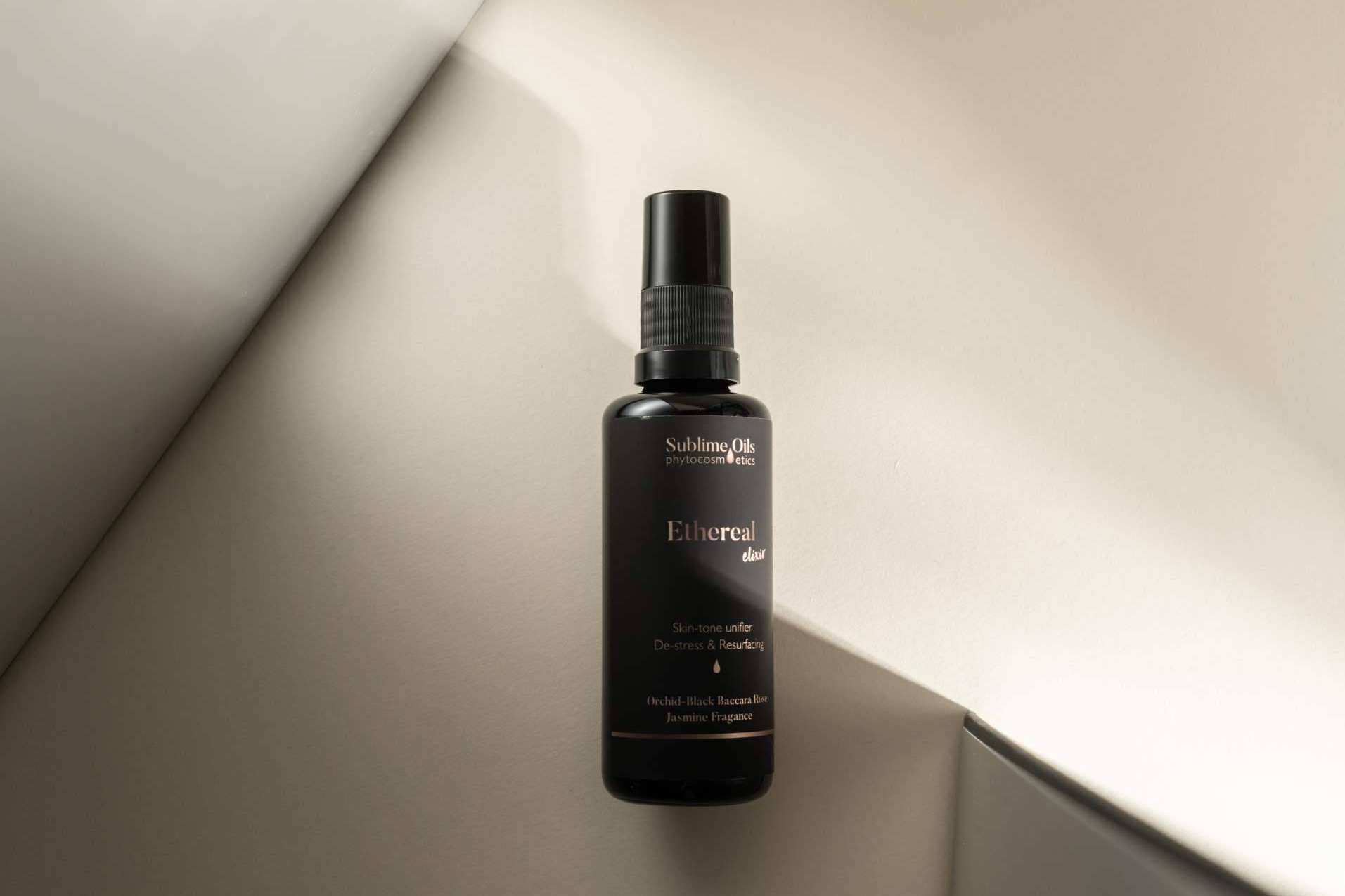 La respuesta neurocosmética a manchas y sensibilidad es Ethereal Elixir