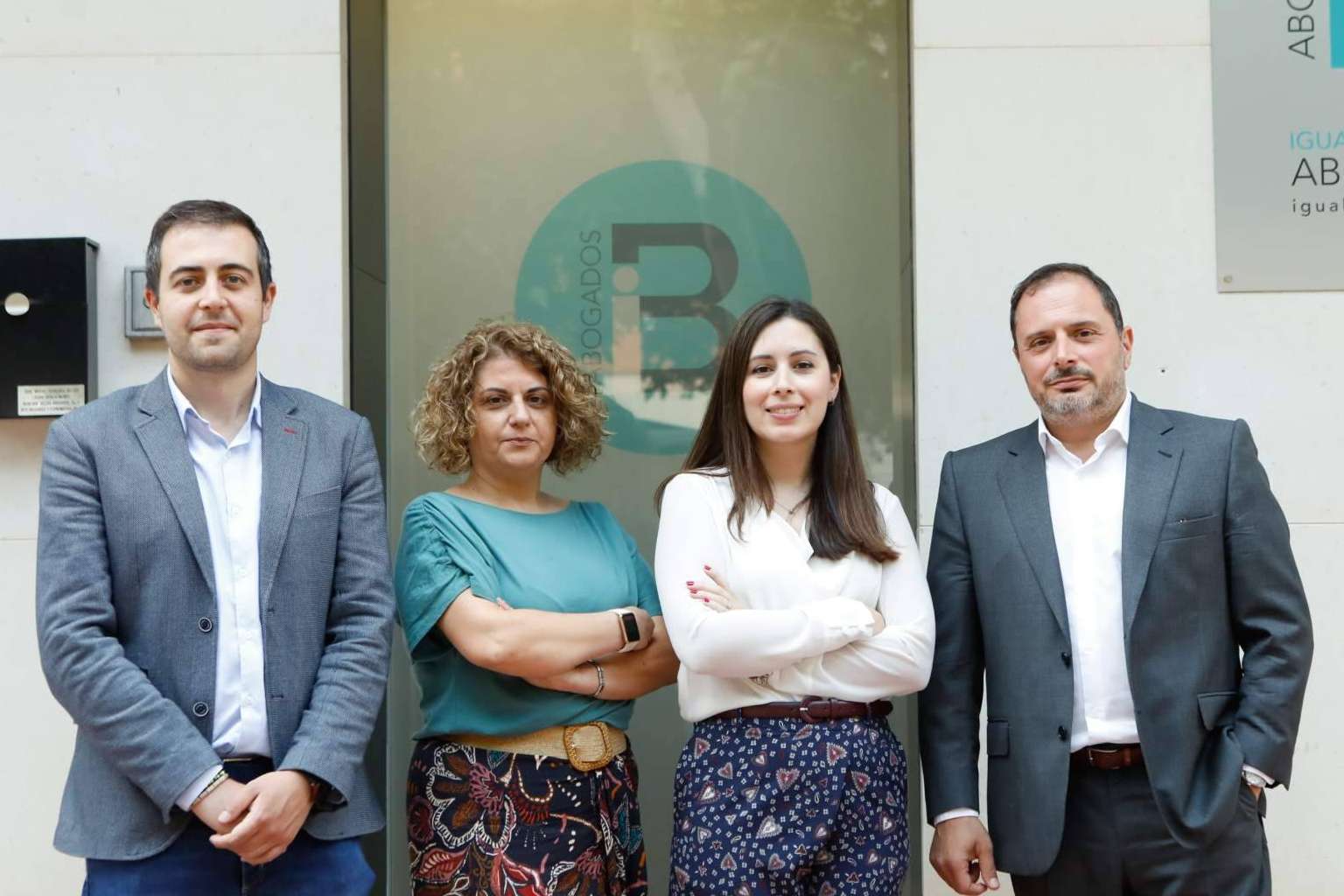 Asesoramiento en derecho mercantil para empresas que buscan crecer, con Igualada Belchí Abogados