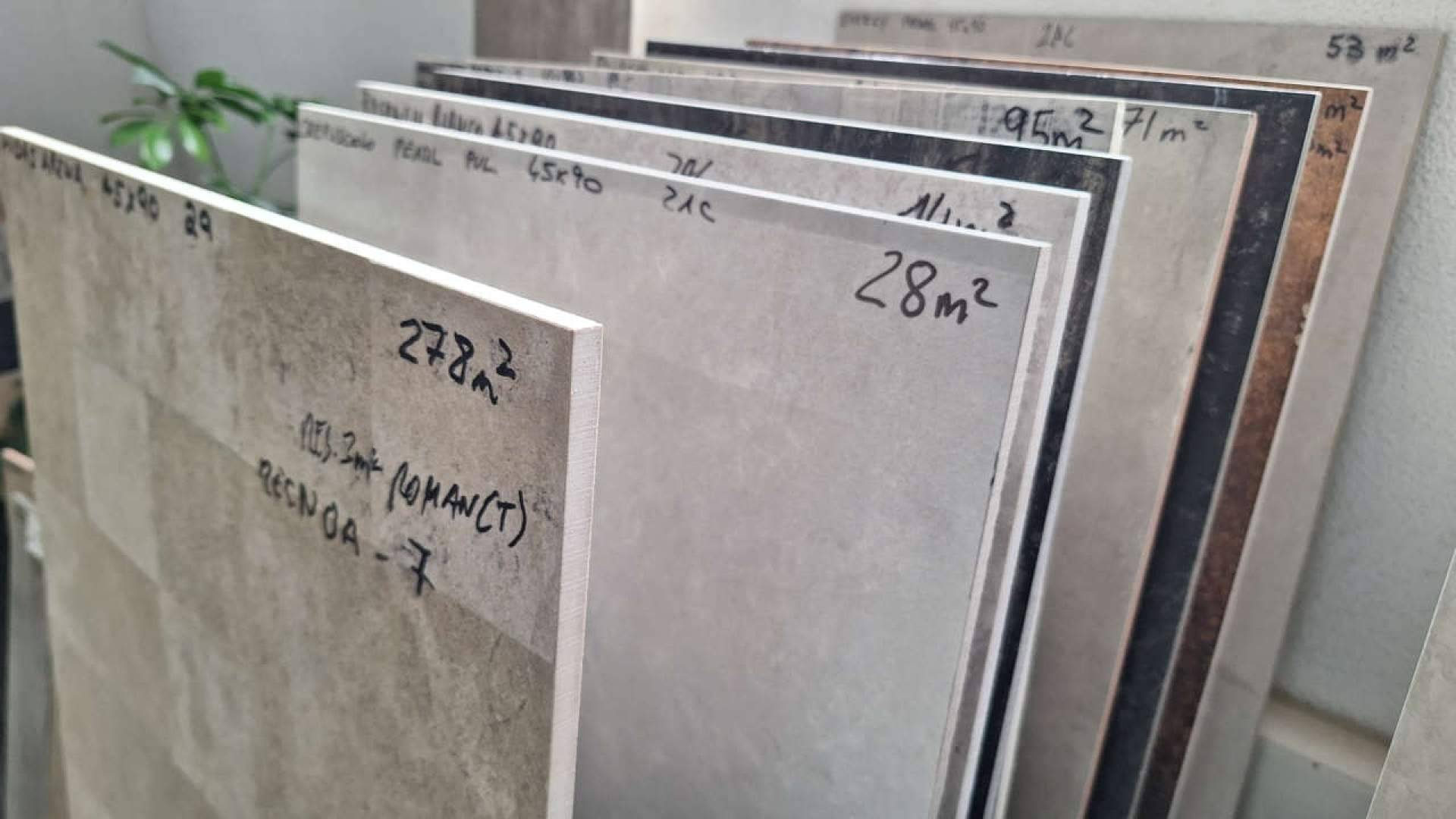 Artegres impulsa reformas económicas con su gama de azulejos baratos y versátiles