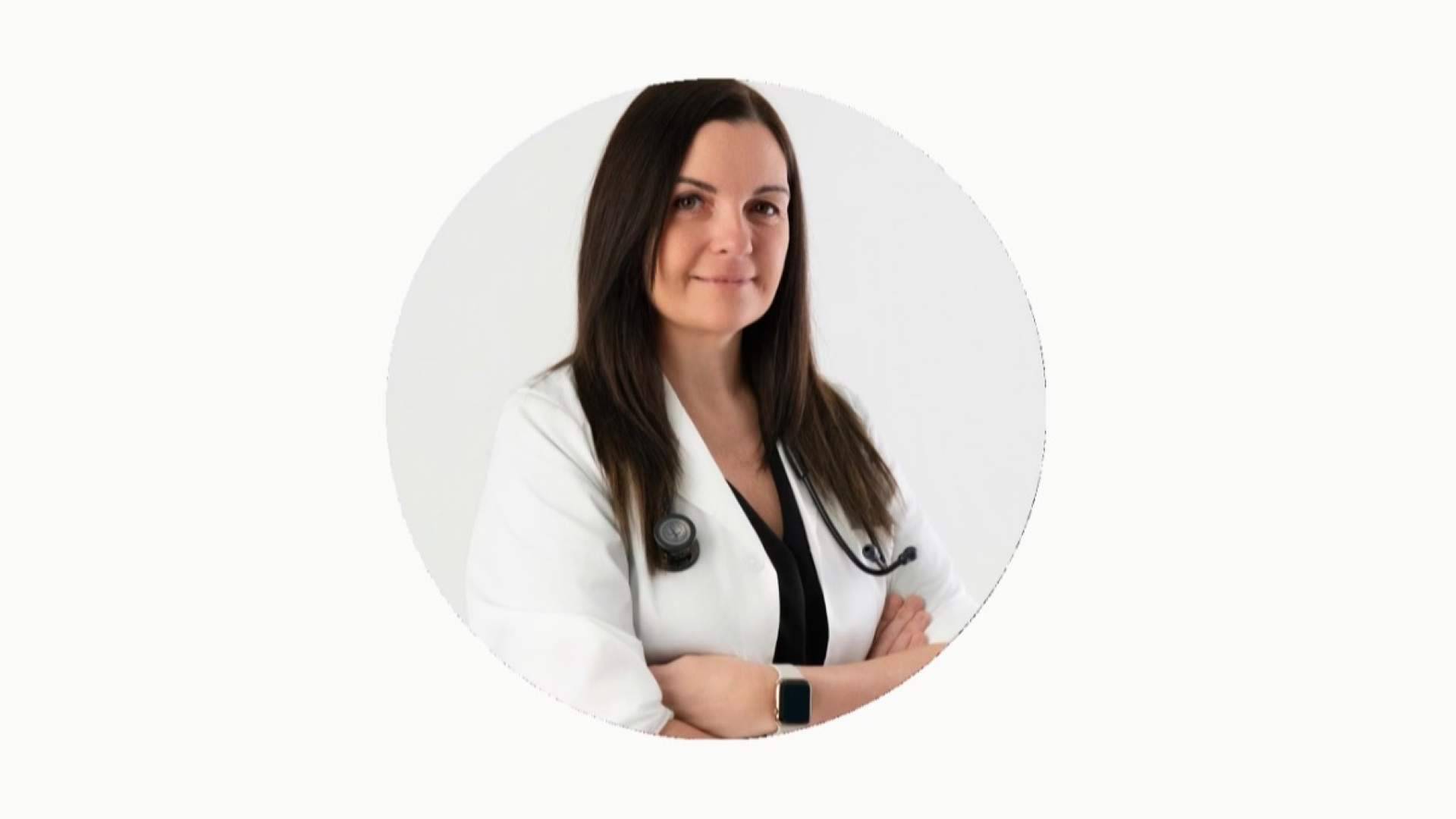 La Dra. Neus Muñoz Gost aborda la importancia de escuchar los síntomas en la salud femenina