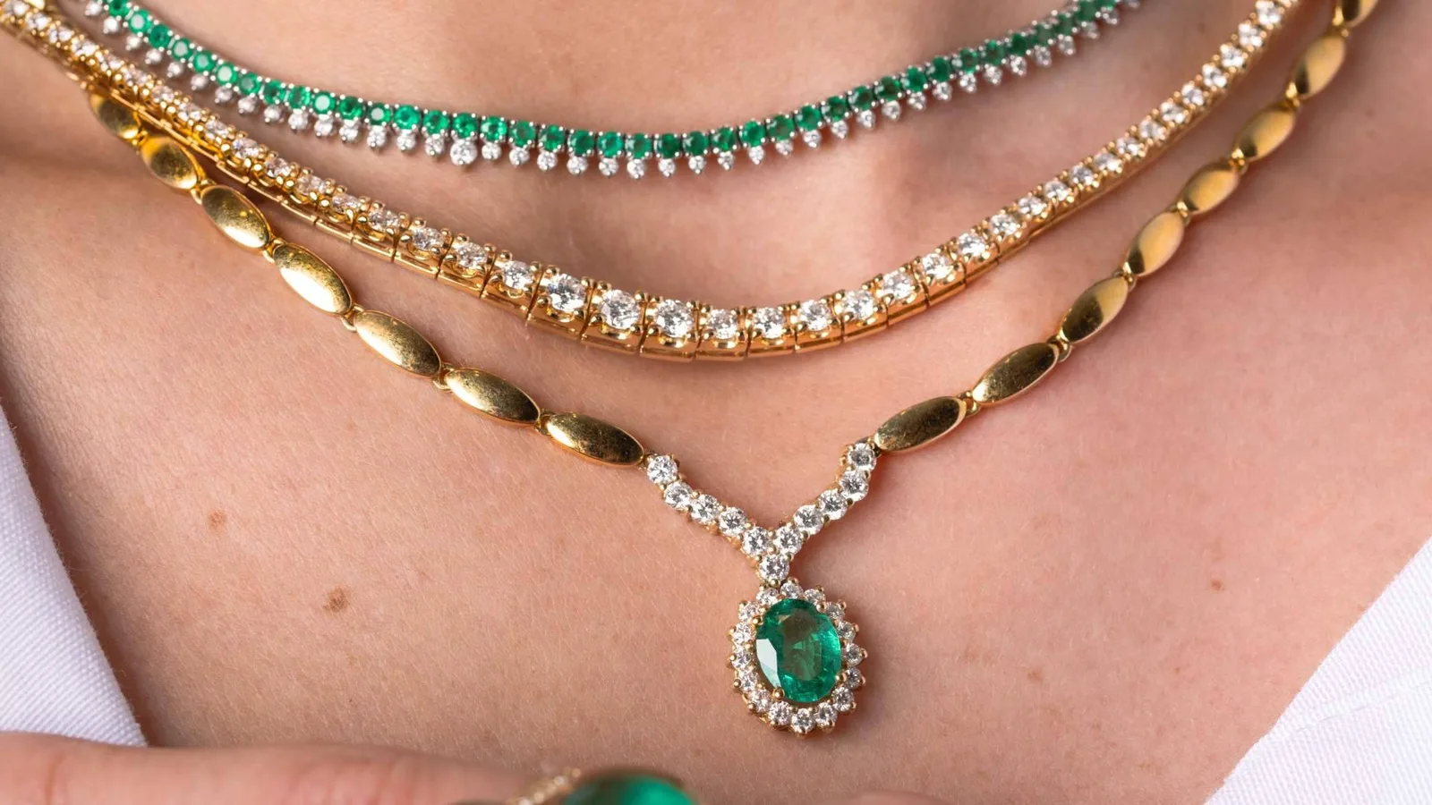 El precio del oro devuelve las joyas heredadas al mercado; cuándo valen más que su peso